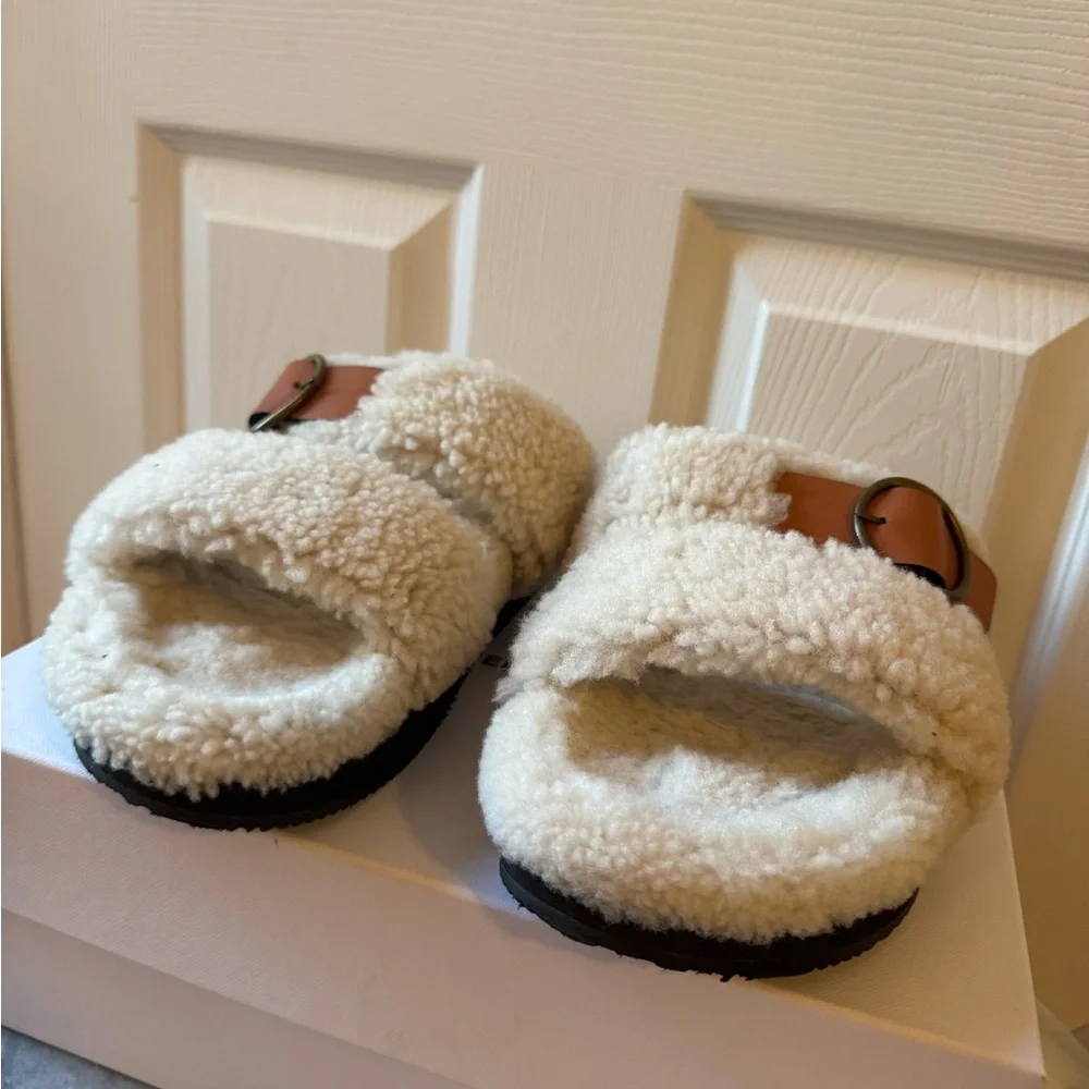 ISABEL MARANT Frikon Shearling Sandals - Picture 13 of 15